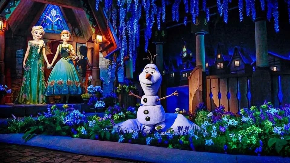 World of Frozen : on a testé l'attraction Reine des Neiges à Disney Adventure World