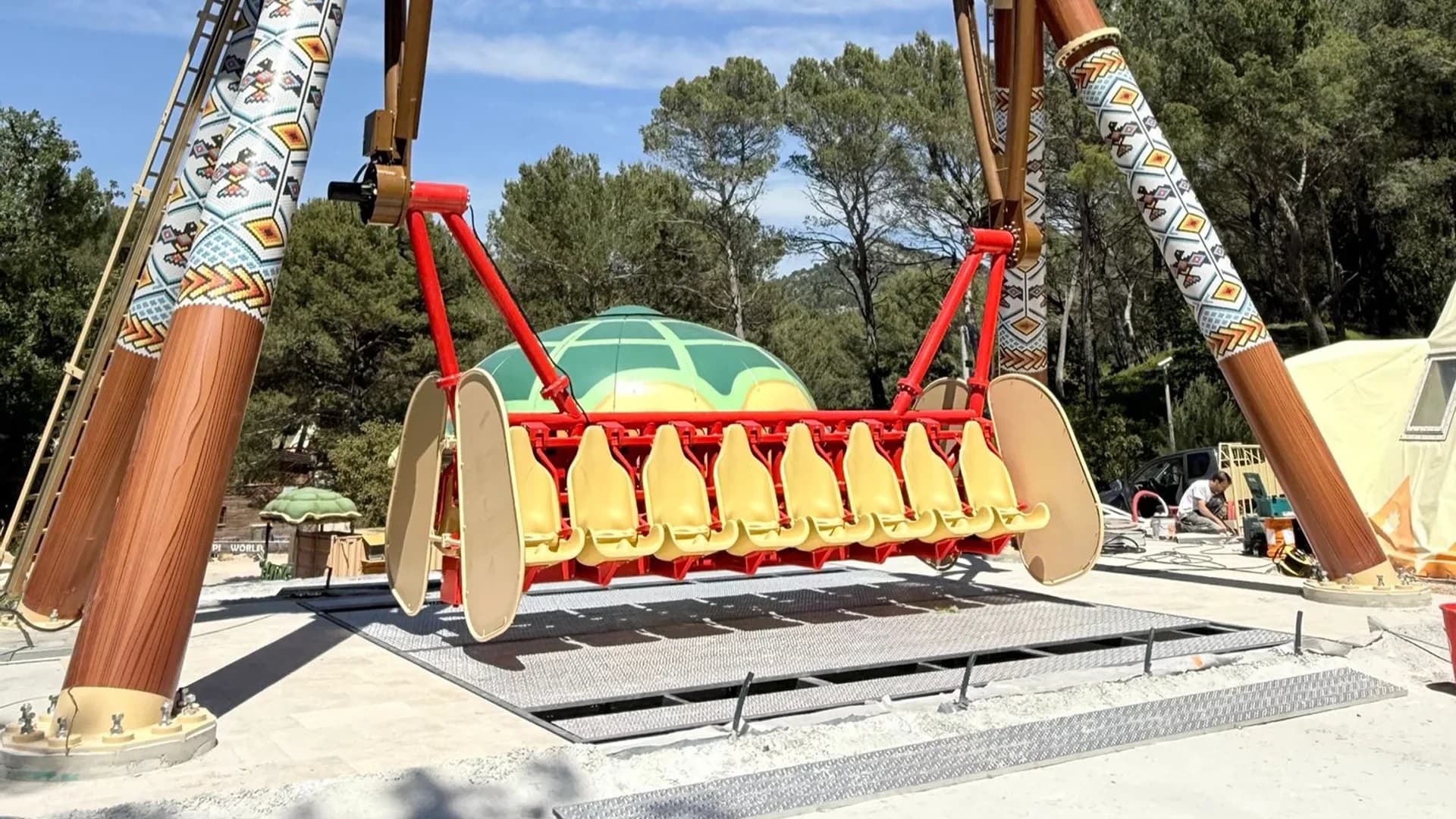 OK Corral fête ses 60 ans : nouveau manège Tomahawk et affluence record à Cuges-les-Pins